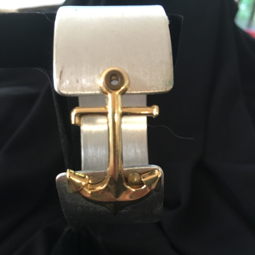 Kendra Phillips NWTO. Silver anchor cuff bracelet.